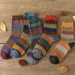 Herren Heritage Threads Herrenbekleidung-Herren-Crew-Socken im Ethno-Stil – Stilvolle Socken im kulturellen Stil