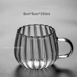 Plates u0026 More Küche & Esszimmer-Hitzebeständiger gestreifter Glasbecher mit Henkel – süße Kaffeetasse fürs Homeoffice