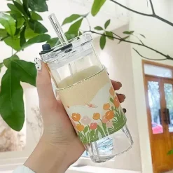 Plates u0026 More Küche & Esszimmer-Hitzebeständiger Glasbecher – Deckel mit Strohhalm für Kaffee, Tee, Saft