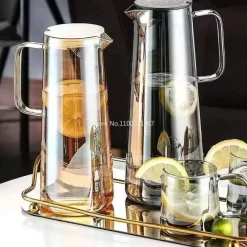 Plates u0026 More Küche & Esszimmer-Hitzebeständiger Glaskrug - Großer Tee- und Saftkrug mit Henkel