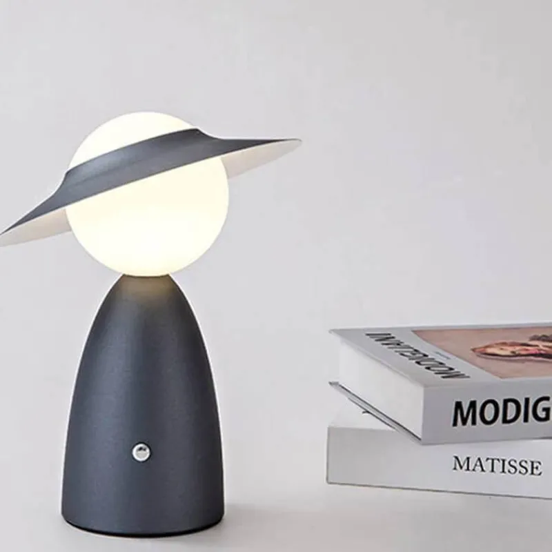 Illuminate Home Beleuchtung-Hut-Tischlampe – Kreative Wohndekorbeleuchtung