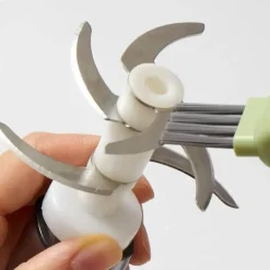 The Culinary Kit Küche & Esszimmer-4-in-1 Multifunktions-Schneide- und Bürstenwerkzeug