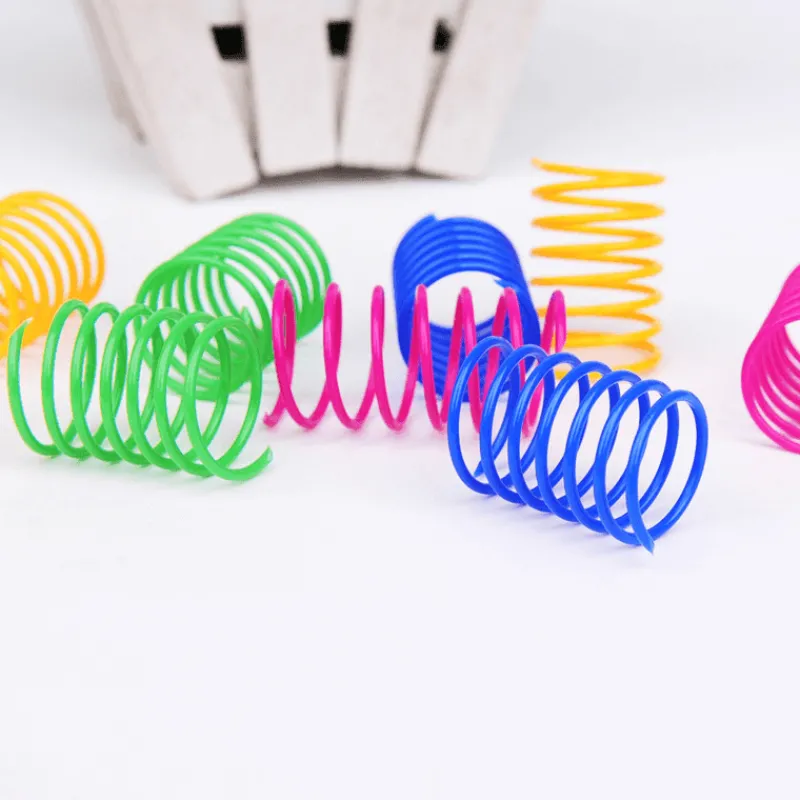 TailTrend Haustierspielzeug-Interaktive Katzenspielzeugbälle – 12-teiliges buntes Federset für spannende Spielstunden