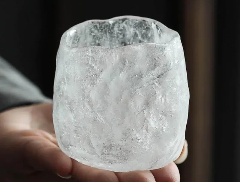 The Cozy Mug Küche & Esszimmer-Japanische Teetasse aus Keramik – handgefertigtes Trinkgeschirr mit Eisglasur