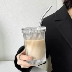 Plates u0026 More Küche & Esszimmer-Japanisches Glasbecher-Set mit Strohhalm – Kaffee- und Teebecher mit Deckel