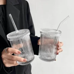 Plates u0026 More Küche & Esszimmer-Japanisches Glasbecher-Set mit Strohhalm – Kaffee- und Teebecher mit Deckel