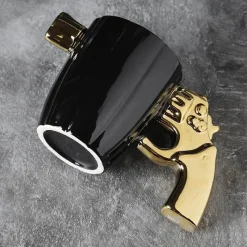Brew Bliss Küche & Esszimmer-Kaffeetasse mit Revolvergriff – Einzigartige Tasse mit Waffenmotiv für Waffenliebhaber