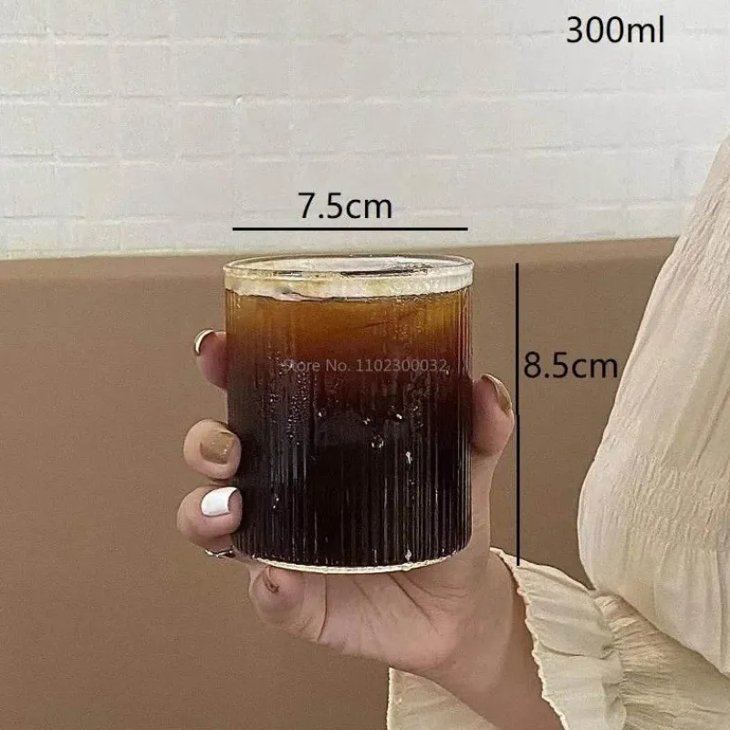 Plates u0026 More Küche & Esszimmer-Kaffeetassen-Set aus klarem Glas, 6 Stück – hitzebeständiges vertikales Design für alle Getränke