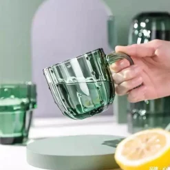 Plates u0026 More Küche & Esszimmer-Kaktus-Glasbecher, 240 ml – kreativer Trinkbecher für Zuhause und das Büro