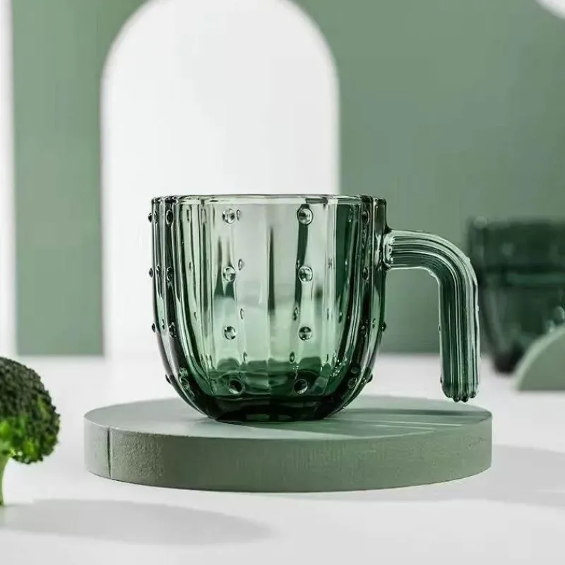 Plates u0026 More Küche & Esszimmer-Kaktus-Glasbecher, 240 ml – kreativer Trinkbecher für Zuhause und das Büro