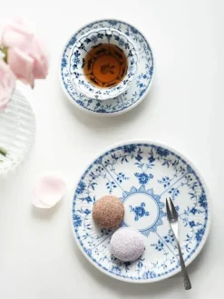 Elegance at the Table Küche & Esszimmer-Keramik-Essset – Elegante blau-weiße Geschirrkollektion