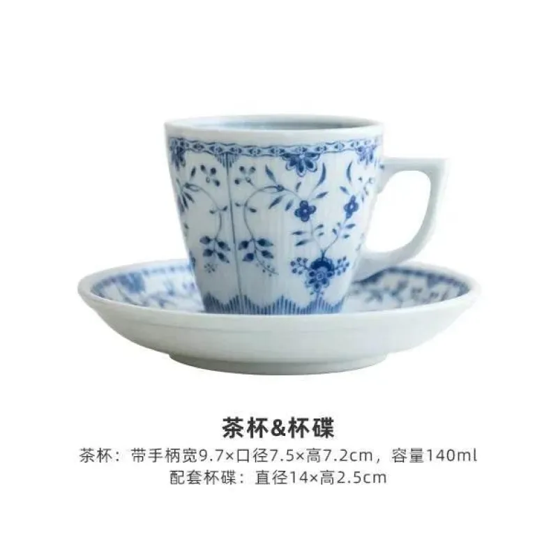 Elegance at the Table Küche & Esszimmer-Keramik-Essset – Elegante blau-weiße Geschirrkollektion