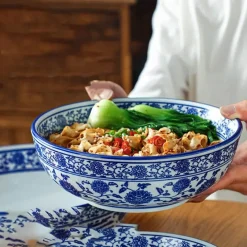 Elegance at the Table Küche & Esszimmer-Keramik-Suppenschüssel - Blau-weiße Nudel- und Suppenschüssel