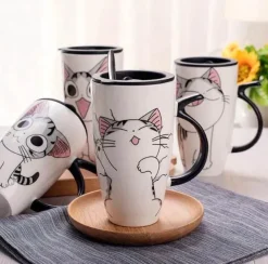 Plates u0026 More Küche & Esszimmer-Keramiktasse mit Katzenmotiv und Deckel – 600 ml Kaffee- und Teetasse aus Porzellan