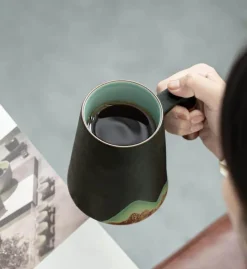 The Cozy Mug Küche & Esszimmer-Keramik-Teetassen mit Filter – Einzigartige Teesiebbecher