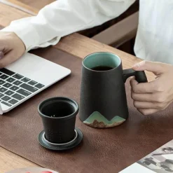 The Cozy Mug Küche & Esszimmer-Keramik-Teetassen mit Filter – Einzigartige Teesiebbecher