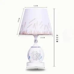 Bright Accents Beleuchtung-Keramik-Tischlampe – Elegantes blau-weißes Porzellandekor