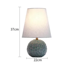 Illuminate Home Beleuchtung-Keramik-Tischlampe – geschnitztes Blumendesign