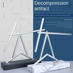 Willow u0026 Whim Beleuchtung-Kinetische magnetische Pendel Schreibtisch Dekor - Infinite Loop Art