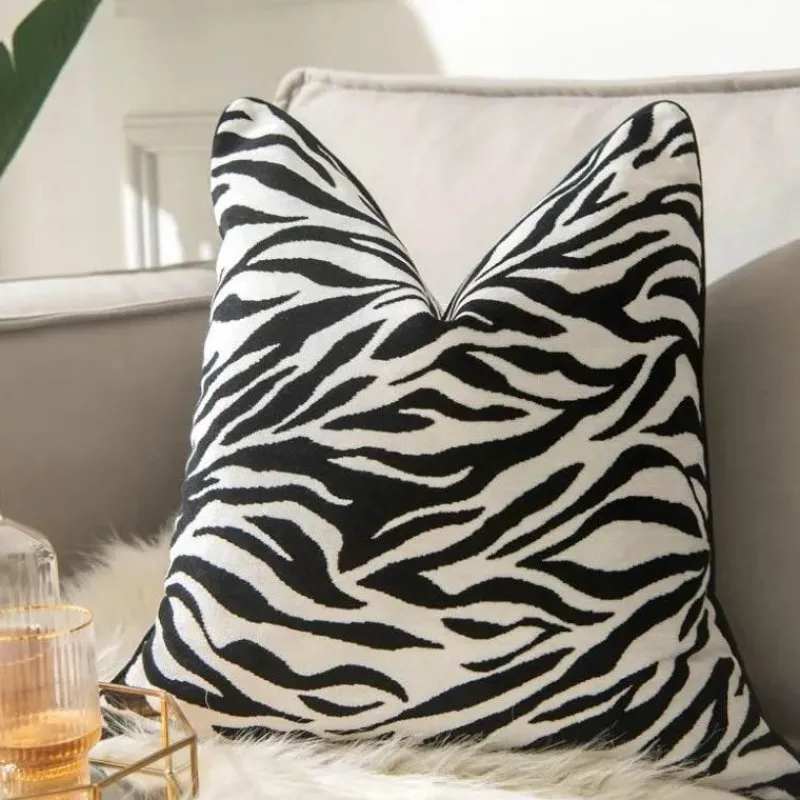 Pillow Haven Bettzeug-Kissenbezug aus beflocktem Samt mit Tigermuster und Leopardenmuster