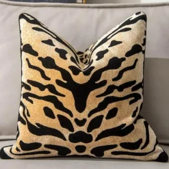 Pillow Haven Bettzeug-Kissenbezug aus beflocktem Samt mit Tigermuster und Leopardenmuster