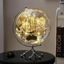 Illuminate Home Beleuchtung-Klare Globus-Dekoration – Transparenter Akzent für Ihr Zuhause