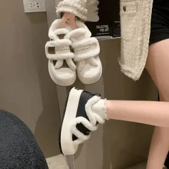 Damen Wilderness Haven Damenschuhe-Klobige Plateauschuhe – Plüsch-Schuhwerk mit erhöhtem Absatz