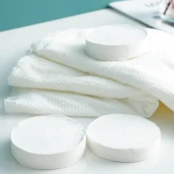 Trail u0026 Beyond Camping Im Freien|Badezimmer-Komprimiertes Einweg-Reisehandtuch - Magic Towel