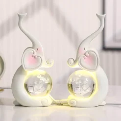 Bright Accents Beleuchtung-Kristall-Elefantenlampe – Leuchtender Akzent für die Inneneinrichtung
