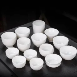 Plates u0026 More Küche & Esszimmer-Kung-Fu-Teetassen-Set – 3er-Set Trinkgeschirr aus weißem Porzellan