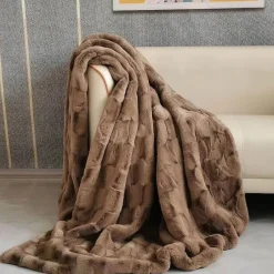 Cozy Haven Bettzeug-Kuschelige Kunstfell-Überwurfdecke - Lawrence Fur Blanket