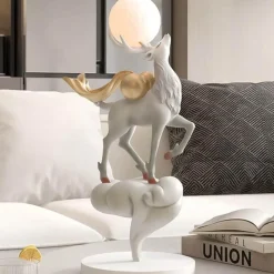 Illuminate Home Beleuchtung-LED-Hirsch-Ornament – ​​beleuchtete Weihnachtsdekoration