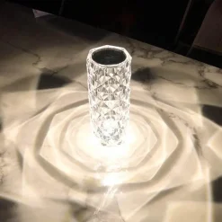 Bright Accents Beleuchtung-LED-Nachtlicht mit Berührungssensor – Elegante Kristalllampe