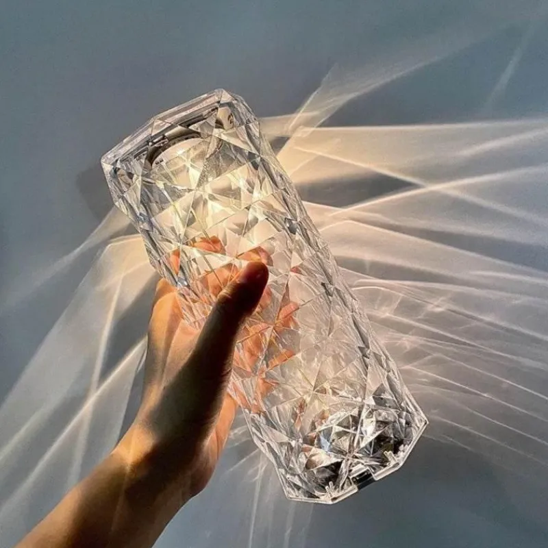 Bright Accents Beleuchtung-LED-Nachtlicht mit Berührungssensor – Elegante Kristalllampe