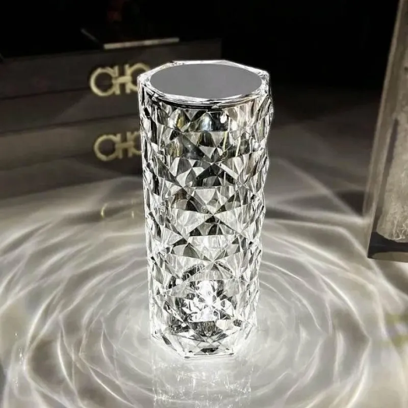 Bright Accents Beleuchtung-LED-Nachtlicht mit Berührungssensor – Elegante Kristalllampe