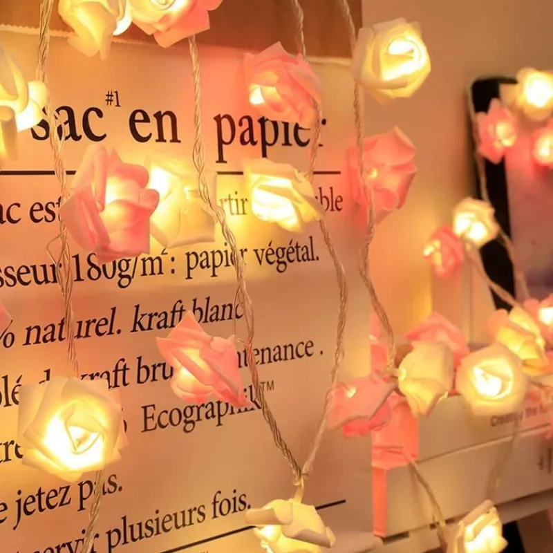 The Light Loft Beleuchtung-LED-Rosen-Lichterkette – dekorative Beleuchtung für drinnen und draußen