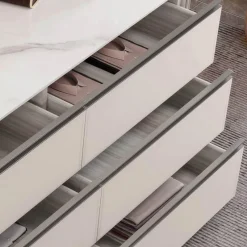 The Lounge Loft Möbel-Leonardo Garderobenschrank – Stilvolle Aufbewahrungslösung