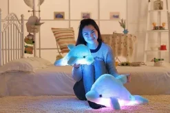 Kinder The Decor Haven Kinderwagen & Zubehör-Leuchtender Plüschdelfin – Kreatives Stofftierspielzeug