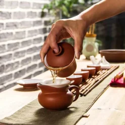 Plates u0026 More Küche & Esszimmer-Lila Ton Gaiwan Teeset - Elegante chinesische Teetasse