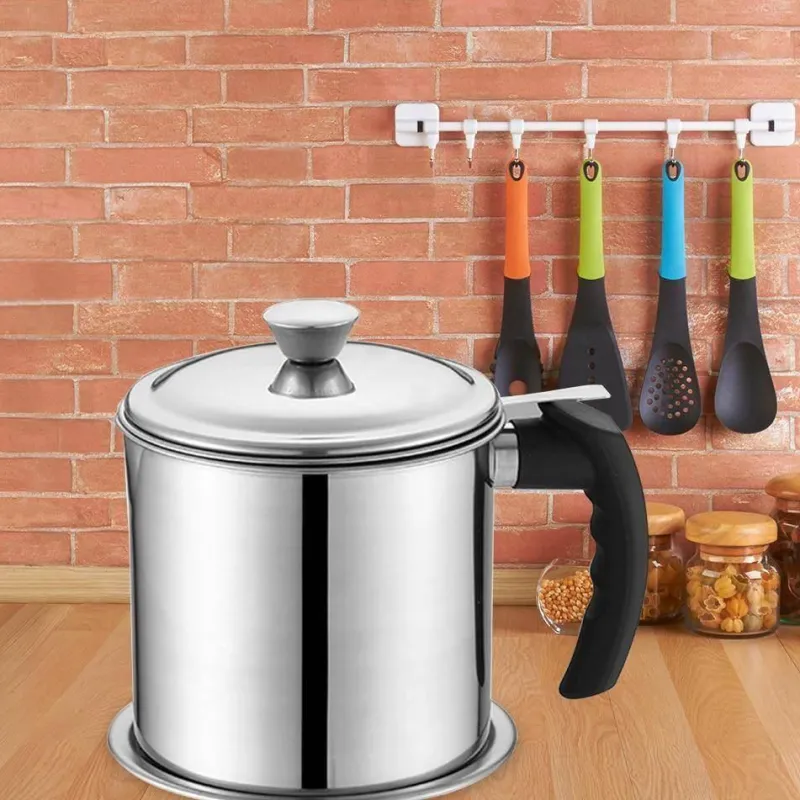 The Culinary Kit Küche & Esszimmer-Ölspender aus Edelstahl - Speiseölabscheider