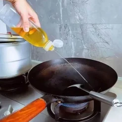 Space Savvy Küche & Esszimmer-Ölspenderflasche – leicht zu drückendes Küchenwerkzeug