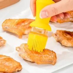 The Culinary Kit Küche & Esszimmer-Ölspenderpinsel – 2-in-1 Koch- und Backwerkzeug