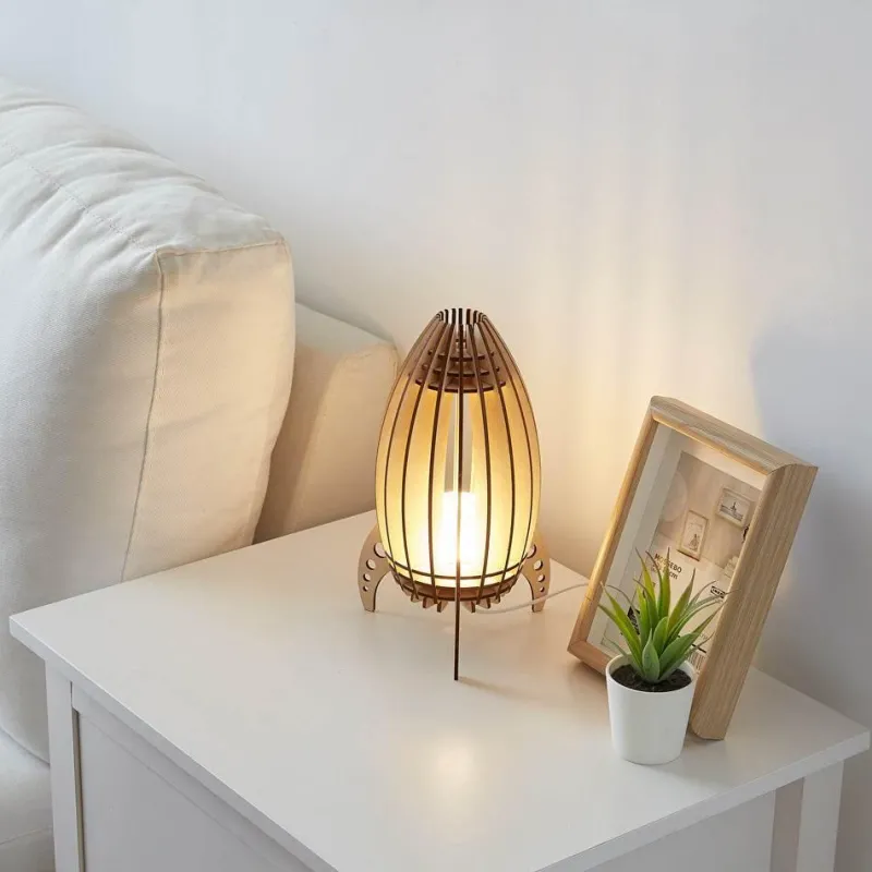 Glow u0026 Shade Beleuchtung-Lunar Capsule Table Lamp - Modern Decorative Lighting