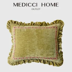 Pillow Haven Bettzeug-Luxuriöser Chenille-Kissenbezug mit Rüschen in Grün – Dekoratives 35x45-Kissen für stilvolle Wohndekoration