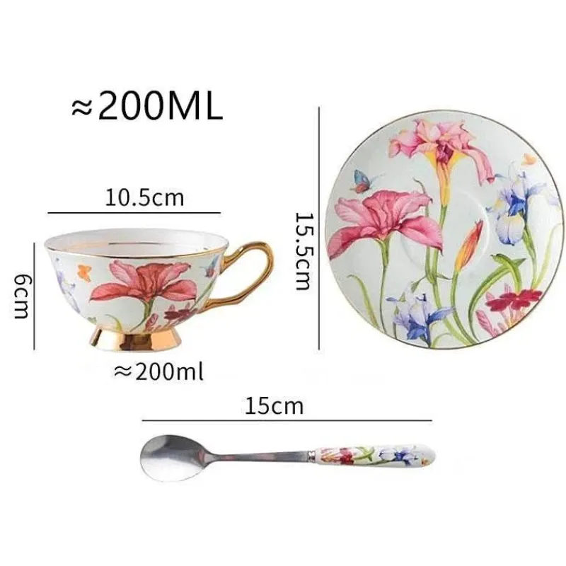 Plates u0026 More Küche & Esszimmer-Luxuriöses Teeservice aus Porzellan mit Löffel „Lily“ – elegante Tasse und Untertasse