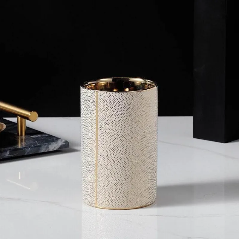 The Bath Nook Badezimmer-Luxury Bathroom Accessories - Elegant Essentials for Premium Spaces