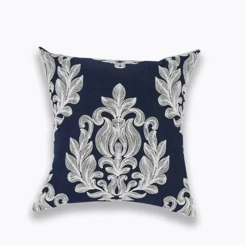 Pillow Haven Bettzeug-Marineblauer weißer Vierpass-Kissenbezug – 45 x 45 cm, bestickter Kissenbezug