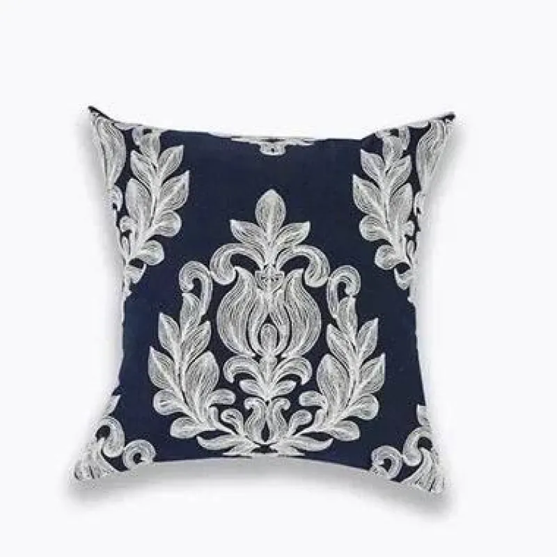 Pillow Haven Bettzeug-Marineblauer weißer Vierpass-Kissenbezug – 45 x 45 cm, bestickter Kissenbezug