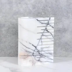 Flourish Vases Wohndeko-Marmorvase – Eleganter Behälter zur Wohndekoration