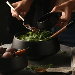 The Culinary Kit Küche & Esszimmer-Mattschwarze Snackschale – Modernes, elegantes Serviergericht